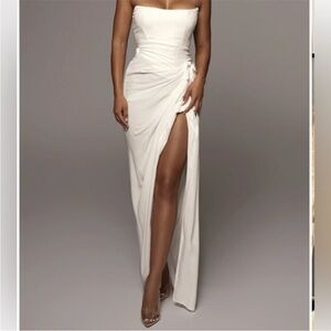 JLUXLABEL White Asymmetrical Strapless Skirt and corset with High Slit